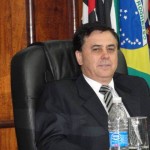 O suplente Ribeirão assumiria a cadeira na Câmara para ser líder do prefeito
