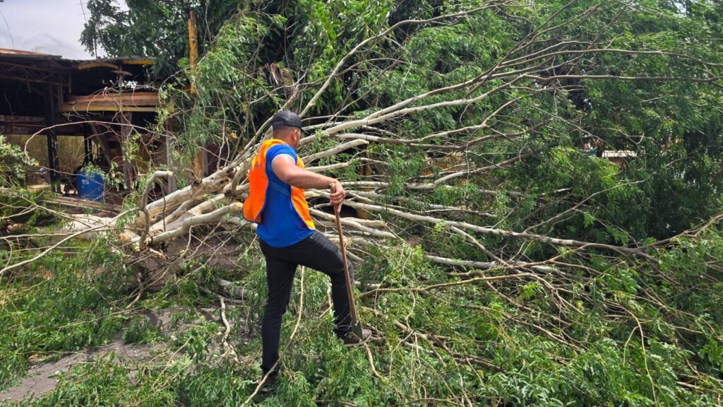 TUPA-VENTOS-1024x576 Estado de SP tem dia de extremos: imagens apocalípticas registradas na região