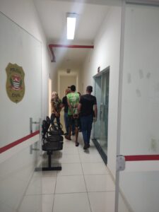 HERCULANDIA-ORDEM-1-225x300 POLÍCIA TENTA RESTITUIR A ORDEM EM HERCULÂNDIA