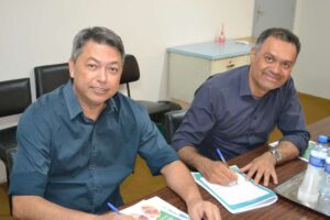 KLEBER-E-MIZOHATA-300x200 Avicultores confirmam temor da Festa do Ovo em julho